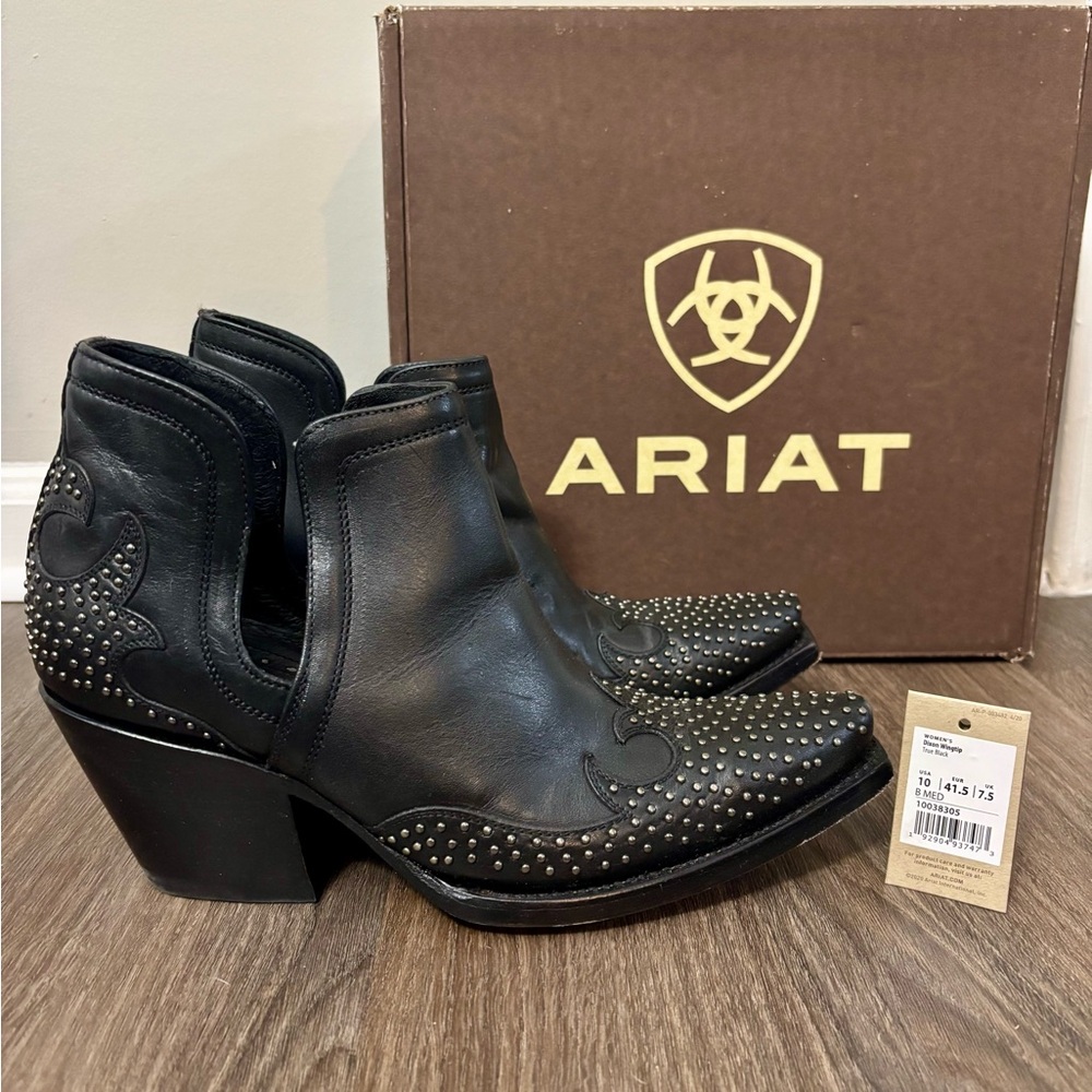 Ariat Dixon Wingtip Black Leather Studded Booties